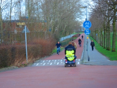 Bike-only roads also used by those in wheelchairs in Groningen, Netherlands. Image Credit: Zachary Shahan / Bikocity